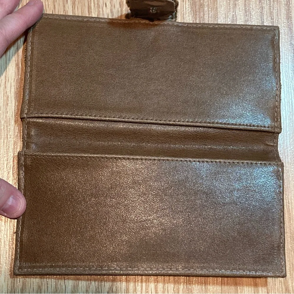 Check book‎ wallet holder